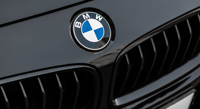 Le azioni delle case automobilistiche europee crollano mentre i dazi del 25% negli USA minacciano i margini di profitto