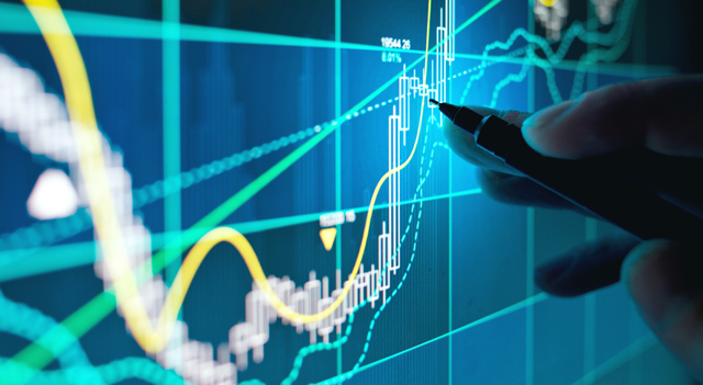 Milan Stock Exchange gains momentum, driven by banks and defense; Stellantis dips