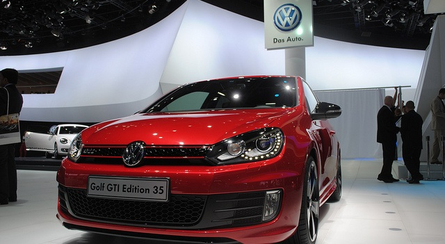 Volkswagen raddoppia le vendite di veicoli elettrici in Europa, consegne globali in aumento dell’1,4%