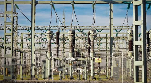 Le azioni Enel salgono dopo l’annuncio di un piano di investimenti da 53 miliardi di euro focalizzato sulle rinnovabili