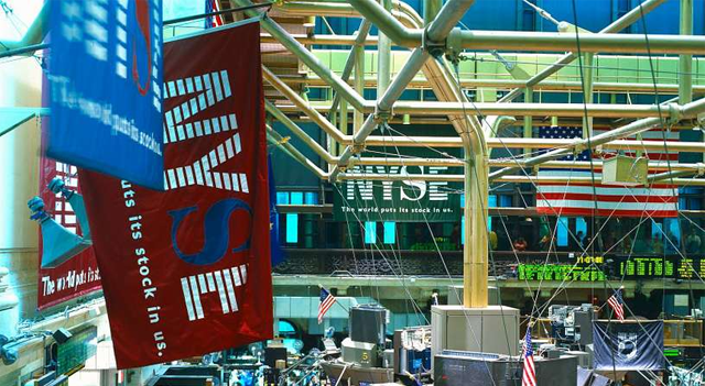 I futures scendono mentre il petrolio sale, la RBA alza i tassi e Nvidia prevede enormi vendite di chip AI: Dow Jones, S&P, Nasdaq, Wall Street