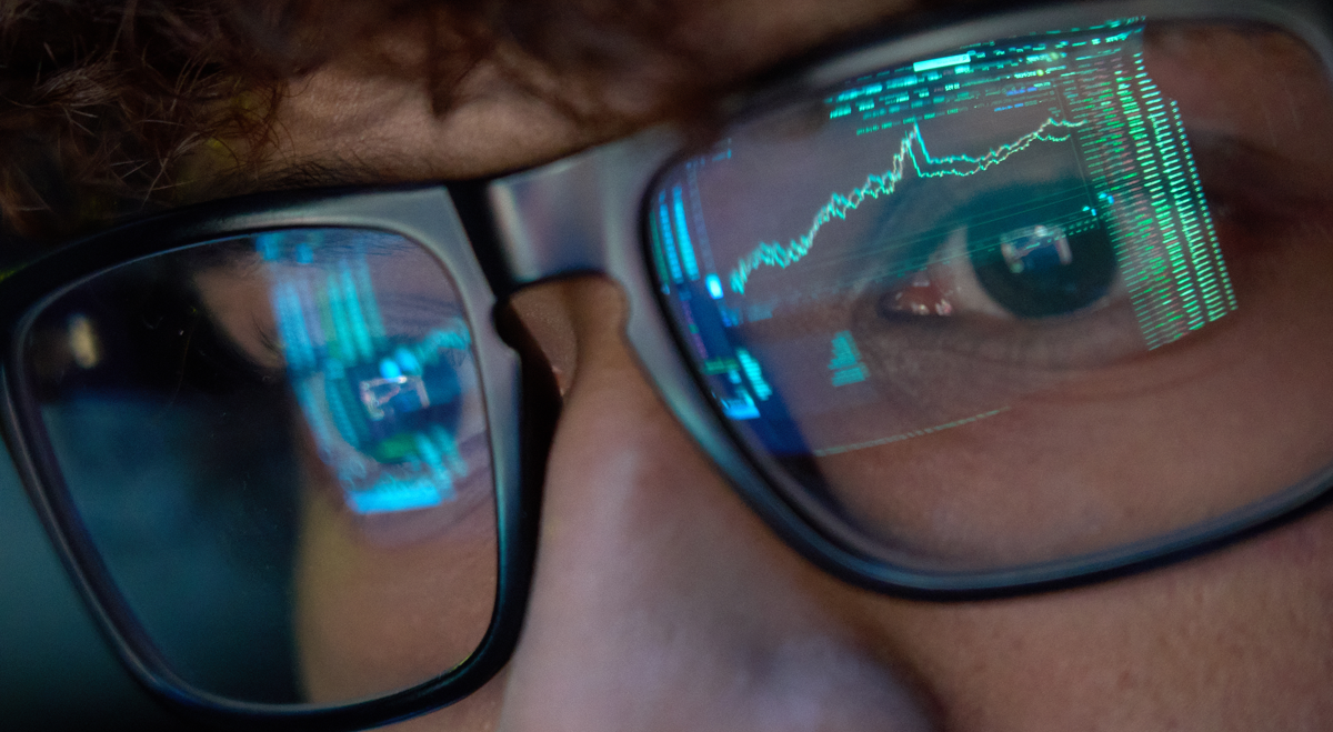 iVision Tech registra una forte domanda online per gli occhiali indossati da Macron (IVN)