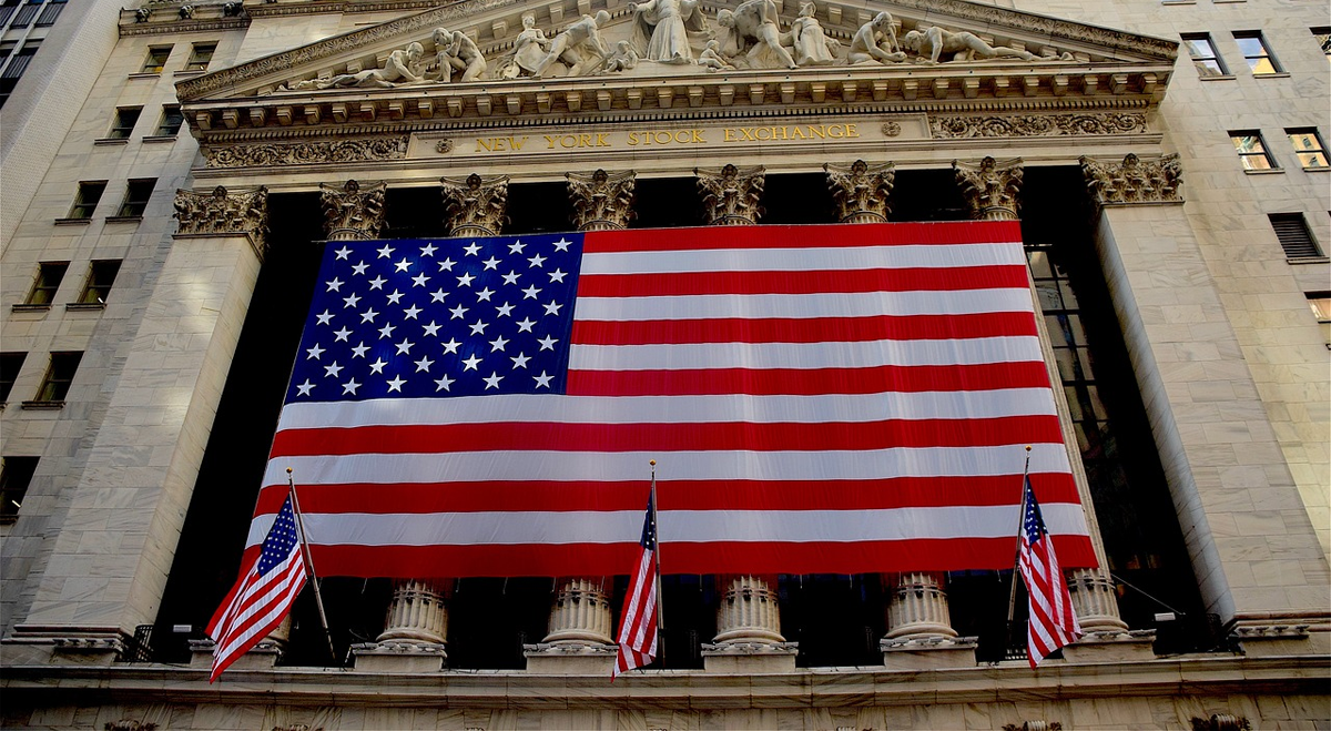 I mercati monitorano i colloqui sul cessate il fuoco in Iran mentre gli investitori valutano le mega IPO: Dow Jones, S&P, Nasdaq, Wall Street, Futures