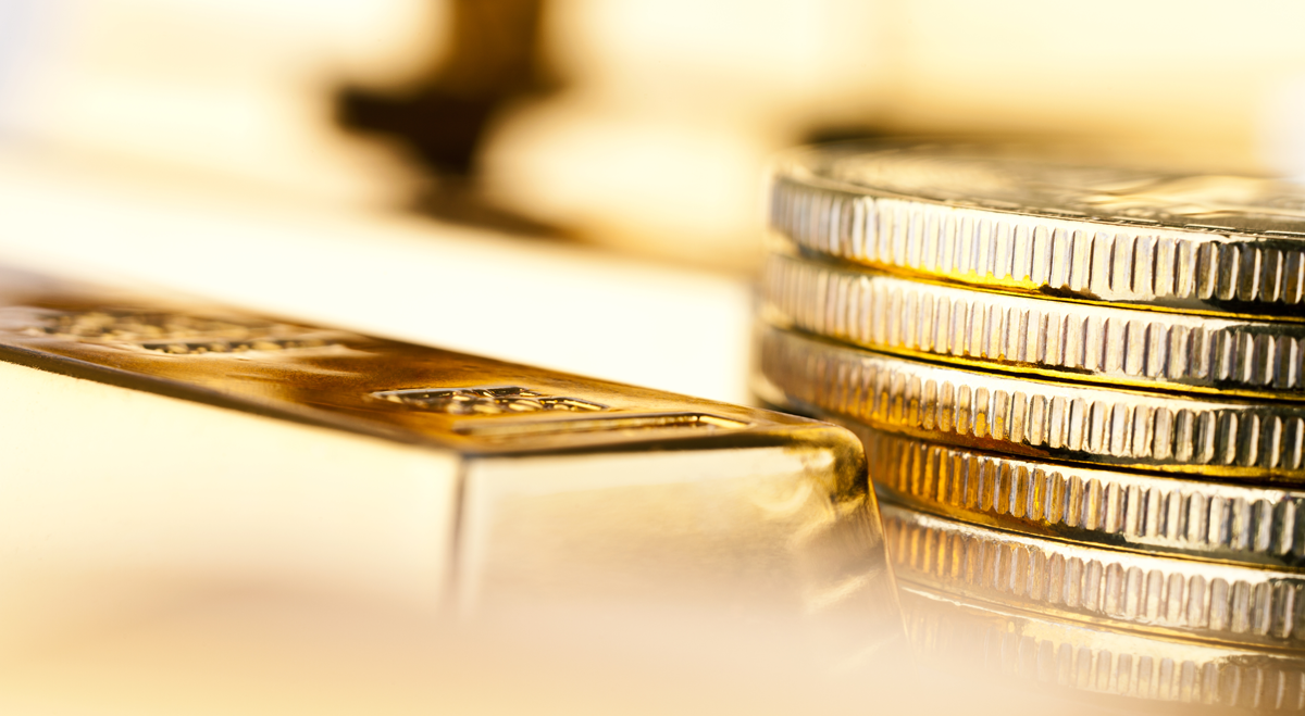 L’oro amplia le perdite mentre il rialzo del petrolio alimenta i timori sull’inflazione e sui tassi USA