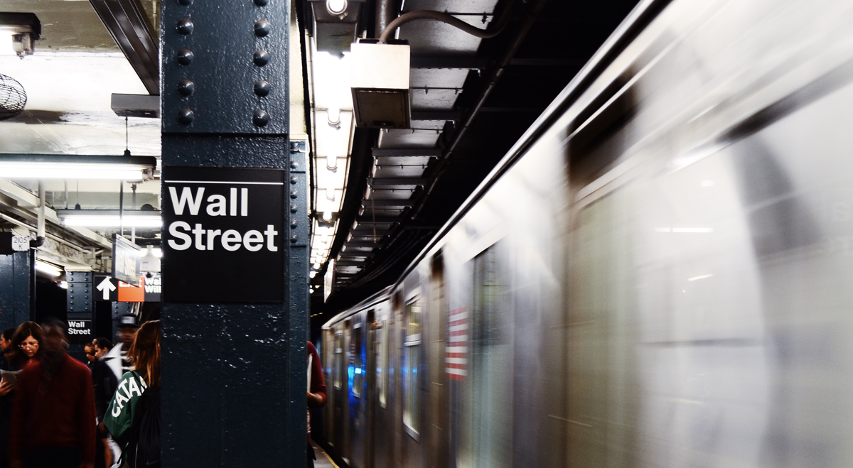Il petrolio raggiunge 100 dollari mentre i mercati valutano il conflitto in Medio Oriente, i tassi e le tensioni commerciali USA-Canada: Dow Jones, S&P, Nasdaq, Wall Street, Futures